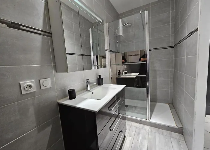 Διαμέρισμα Le Contemporain-2 Chambres-vue Eglise Saint Paul Νιμ